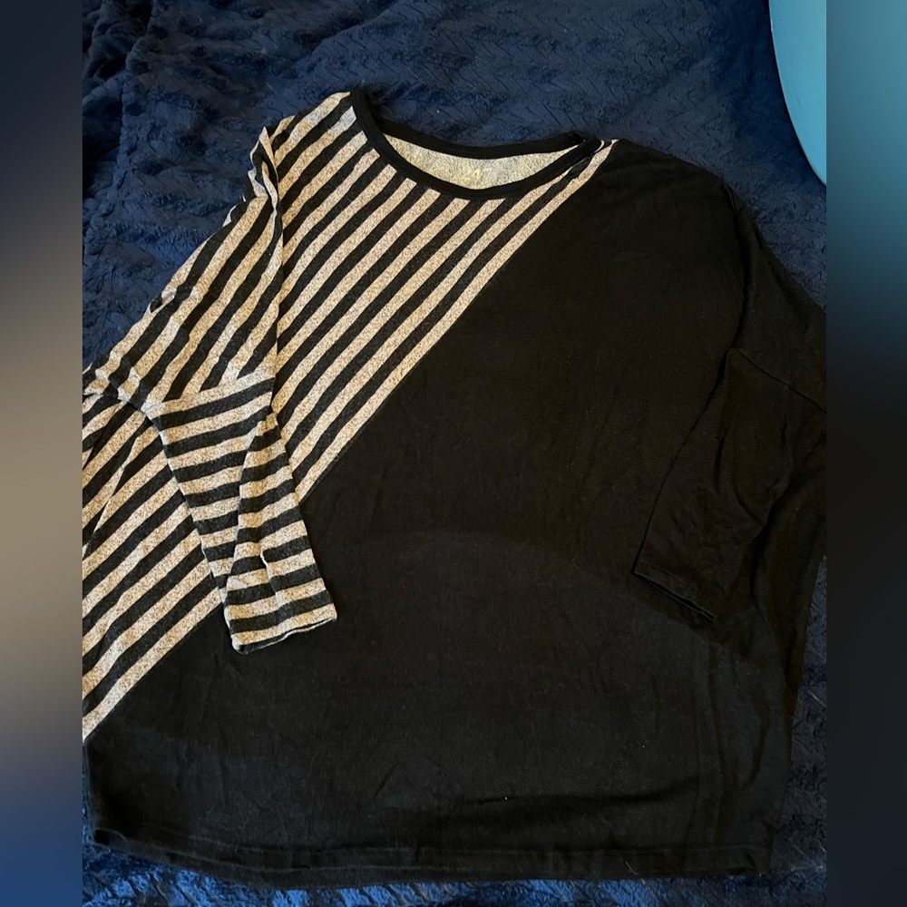 Black with stripes- Super comfy and flattering style!! Belly coverage